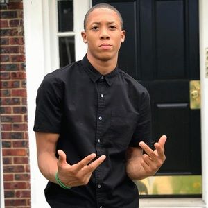 Meet your Posher, Josh